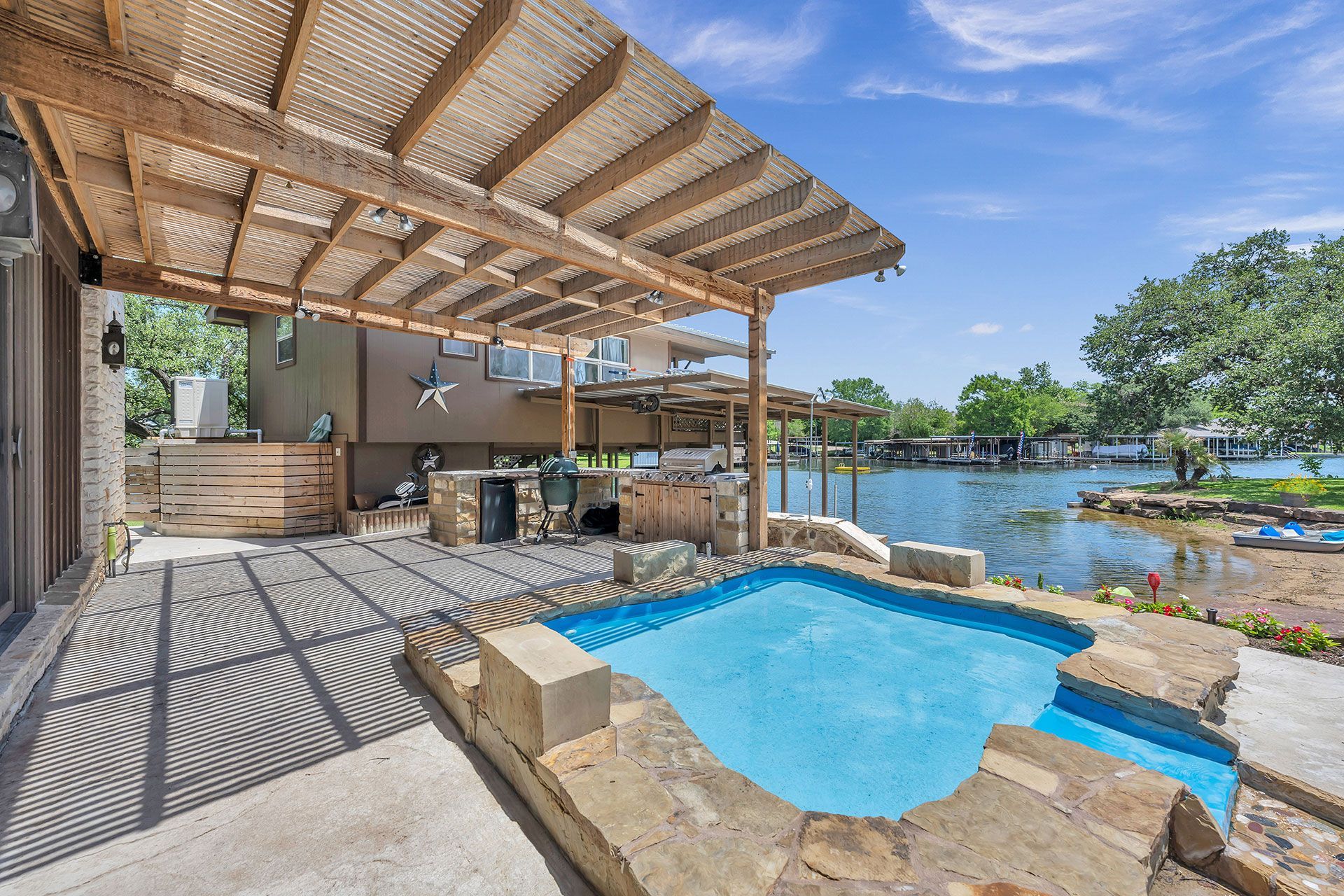 vacation rental pool and lake