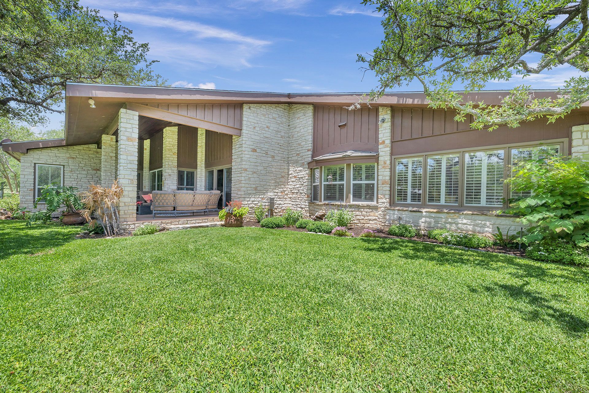 vacation rental landscape