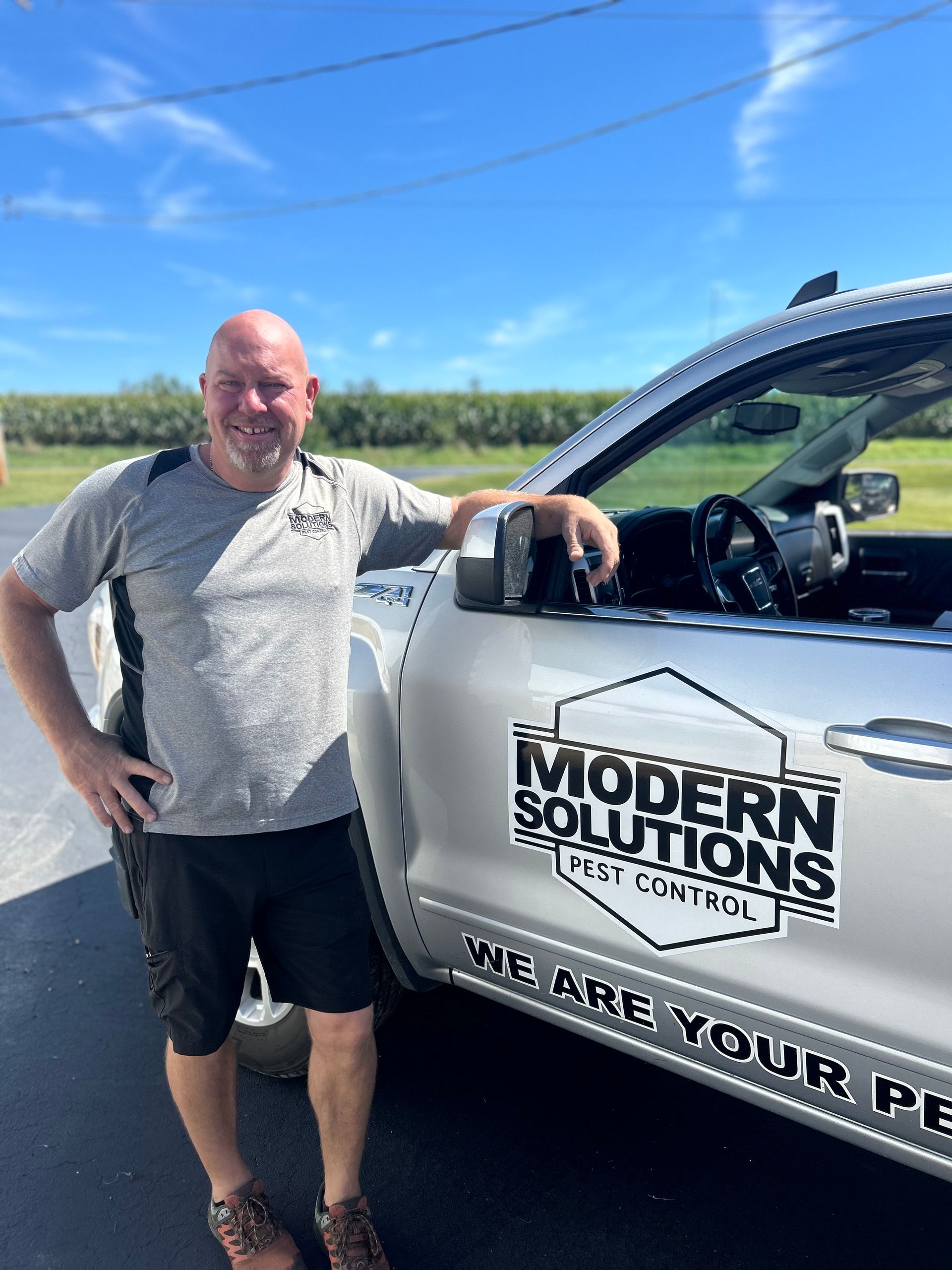 Fall Pest Control | Rockford, IL | Modern Solutions