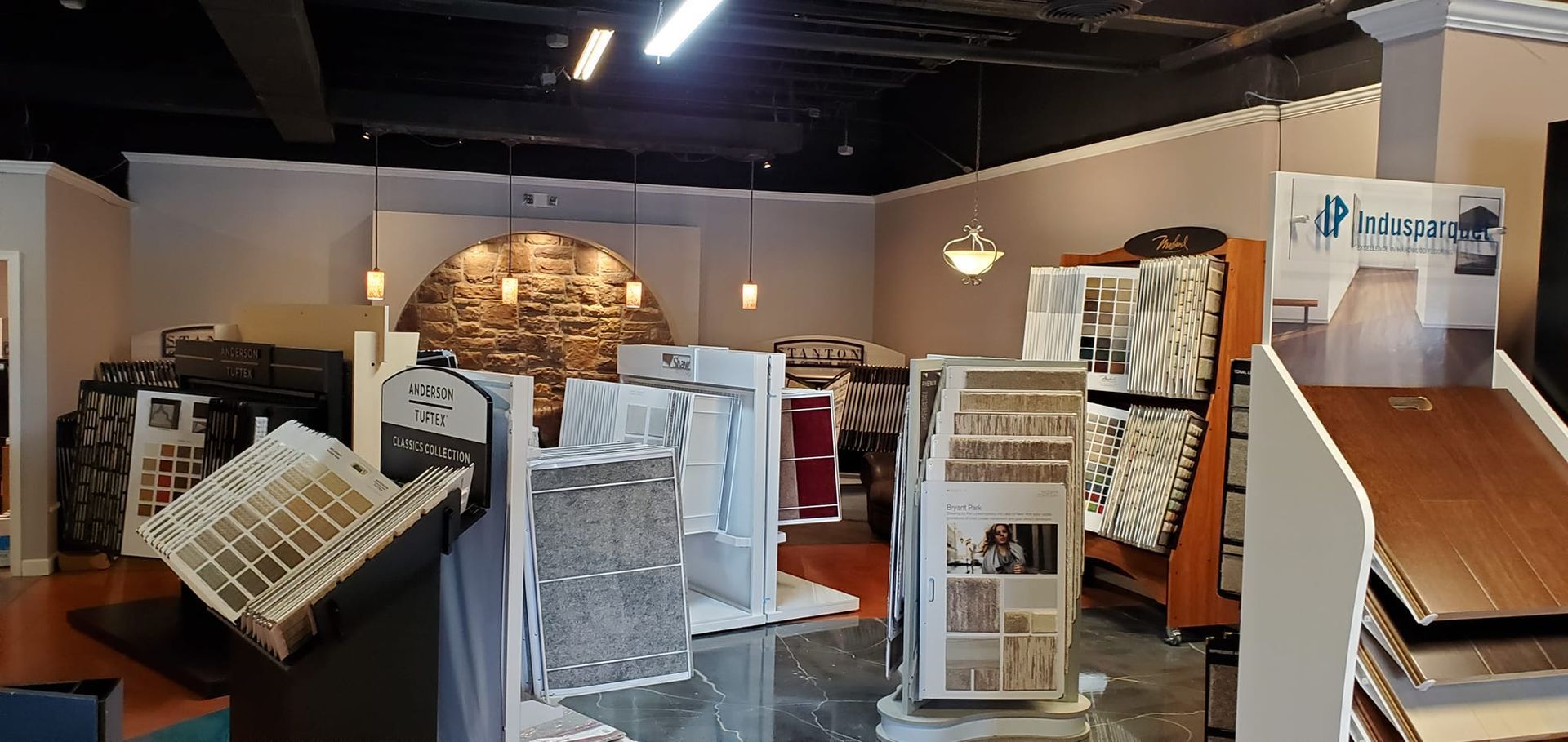 A showroom filled with lots of different types of flooring.