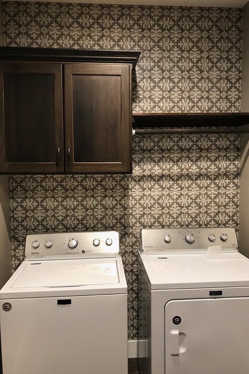 Laundry area wall tile