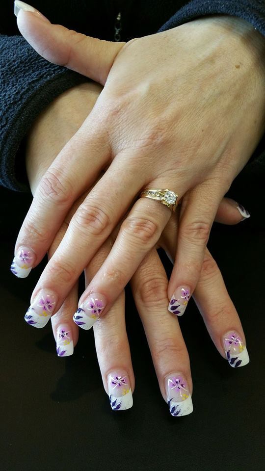 Flower design nails
