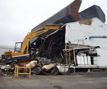 Demolition on large industrial building