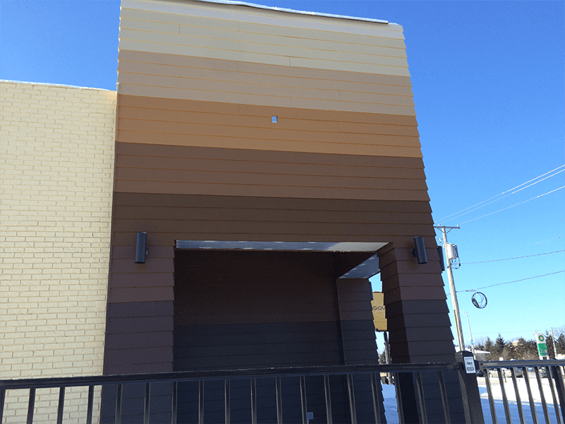 Dunkin Donut exterior