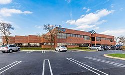 600 Lakeview Plaza Blvd