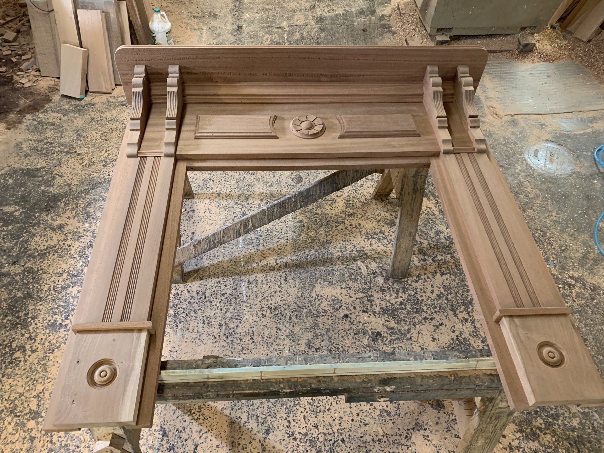 Sapele Mantel