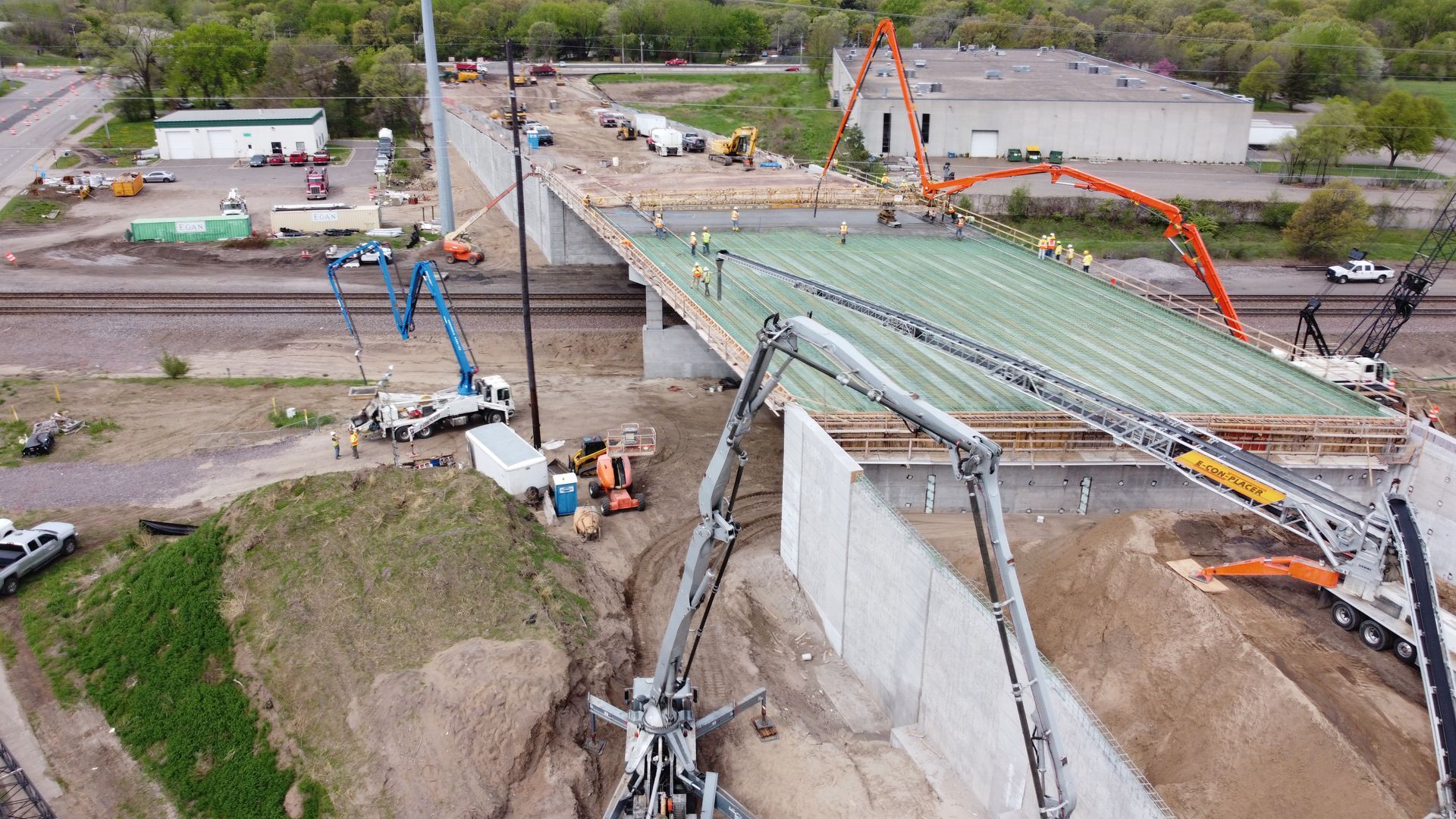 An aerial view of a bridge under construction.
