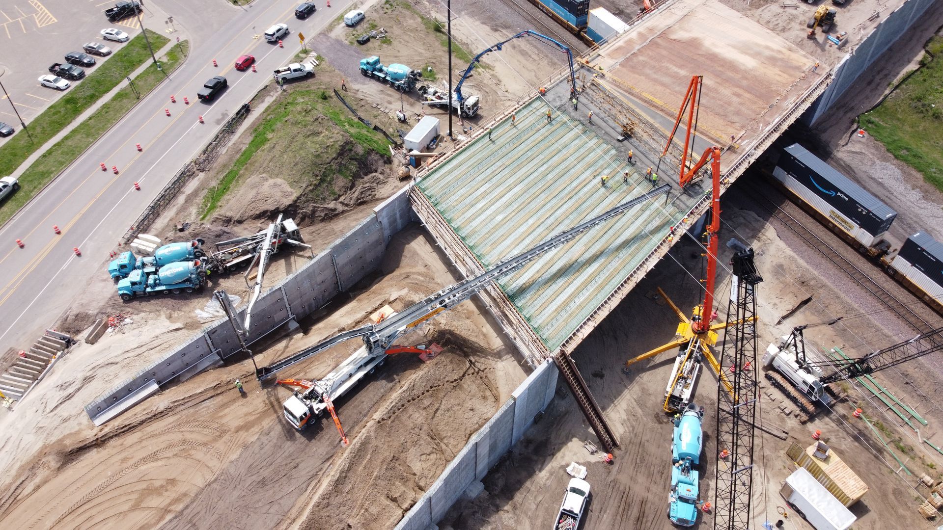 An aerial view of a bridge under construction.