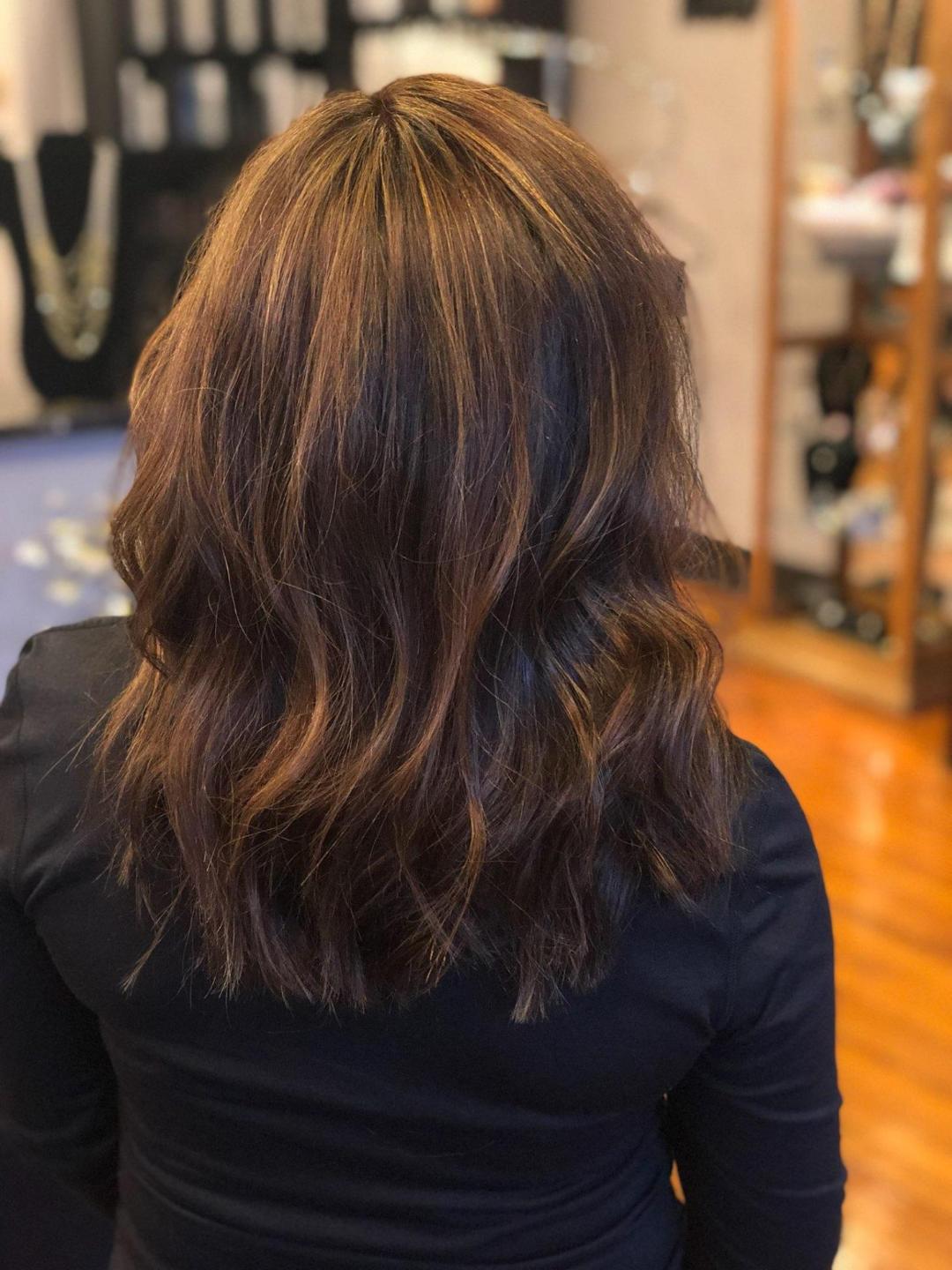 Brown hair mid-length