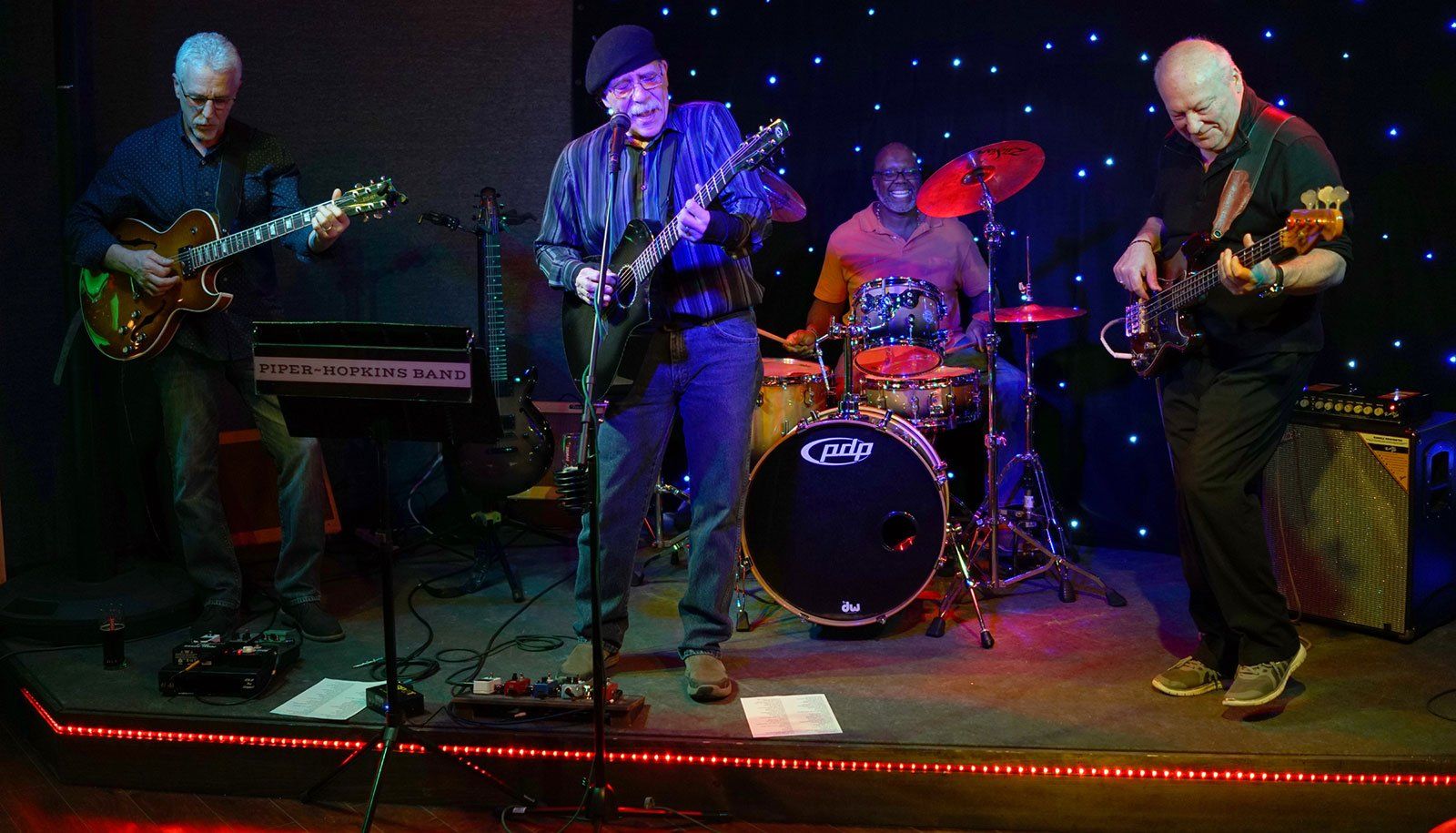 Band live entertainment