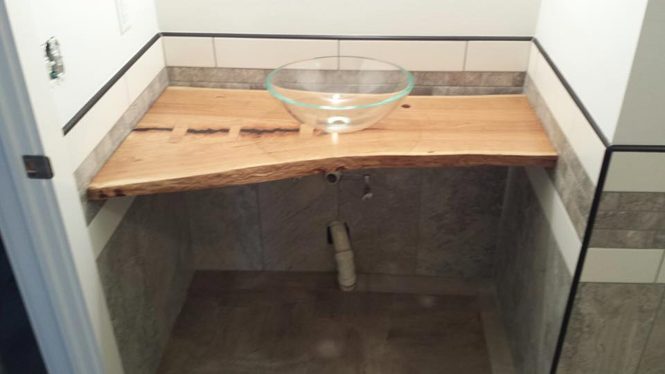 Bathroom sink