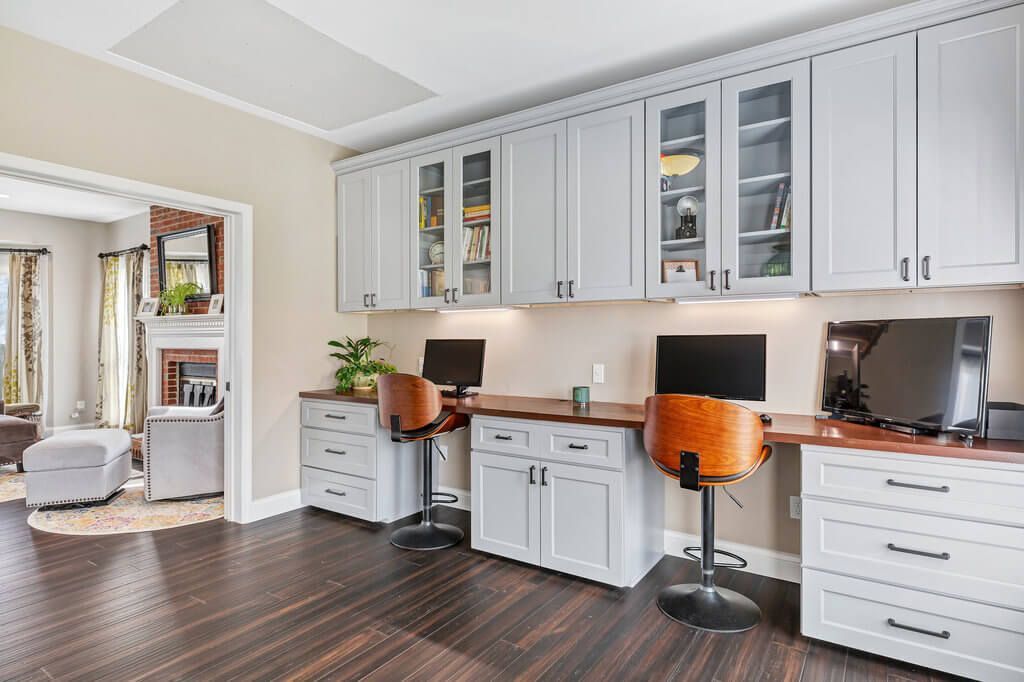 Southern Elegance Gray Cabinets