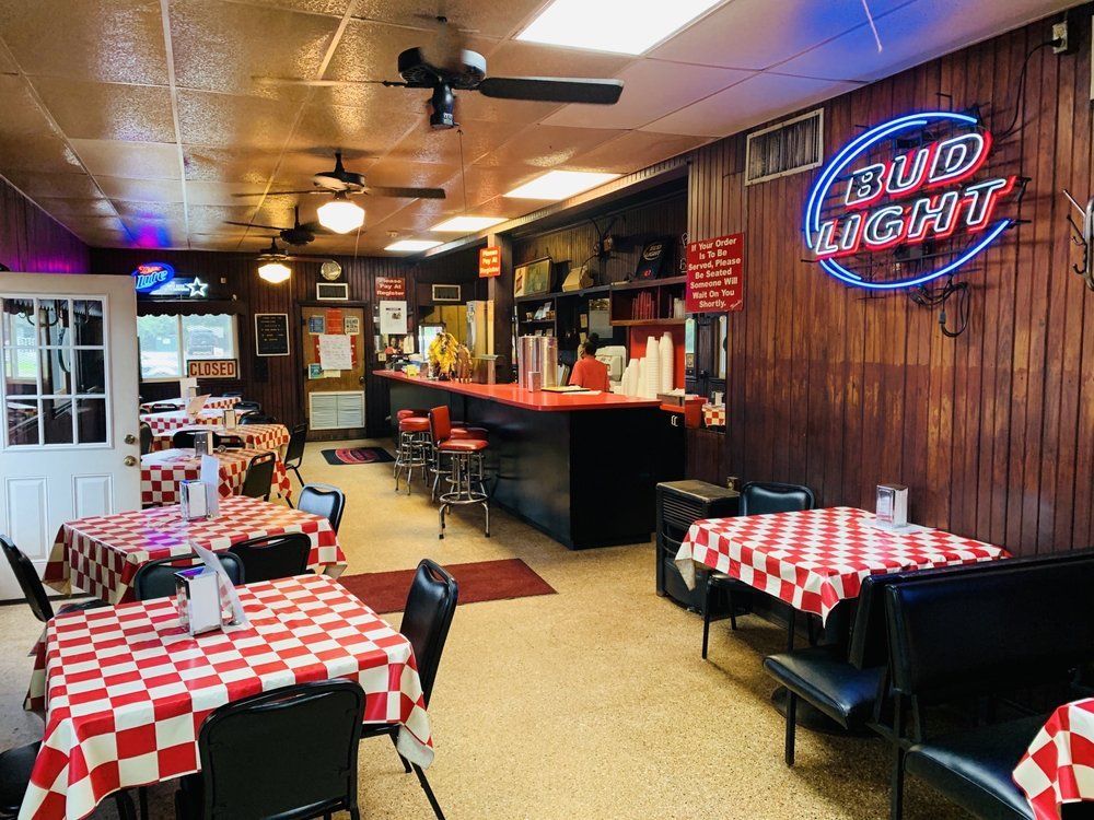 Restaurant inside