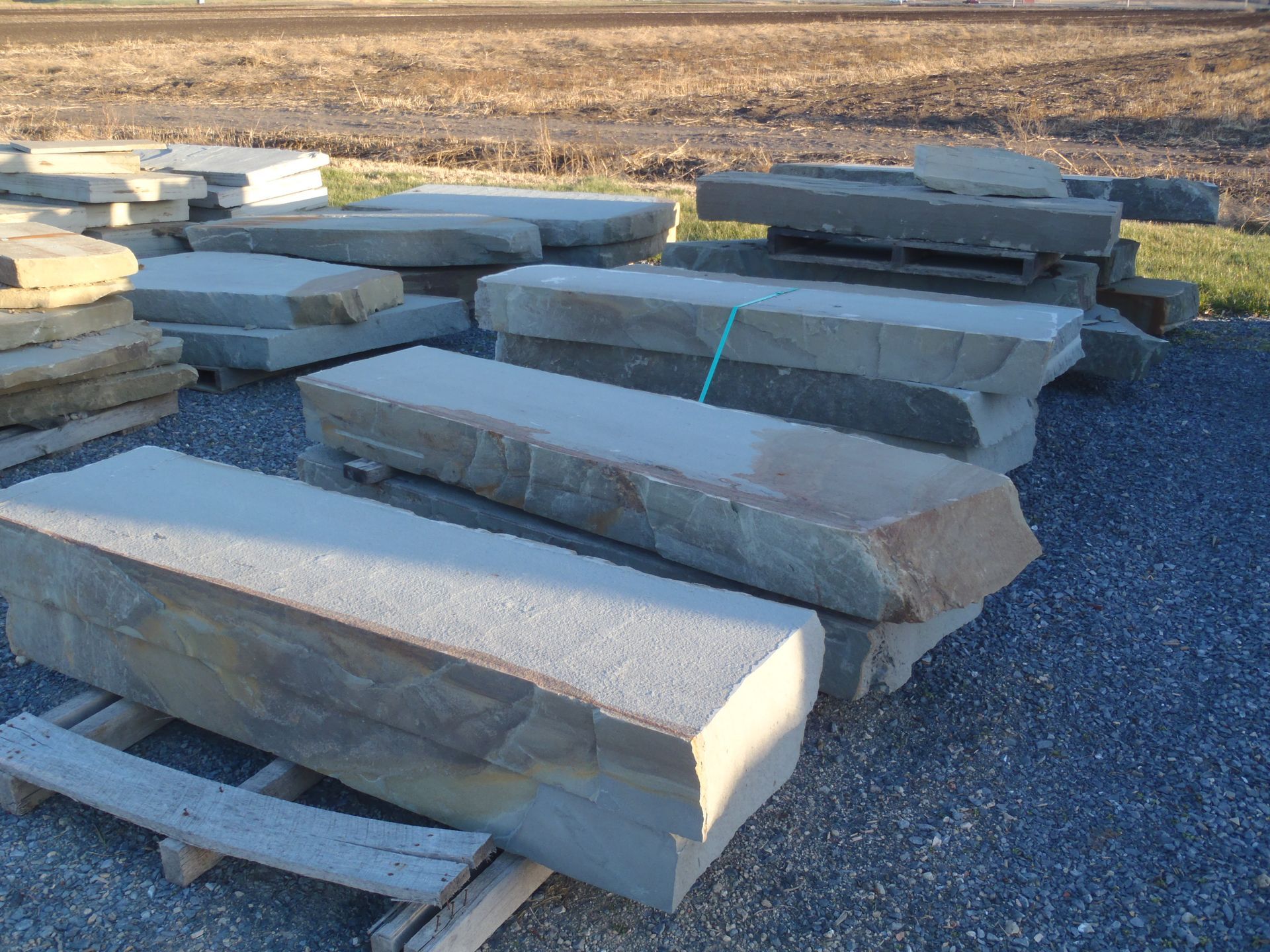 a bunch of concrete blocks are stacked on top of each other