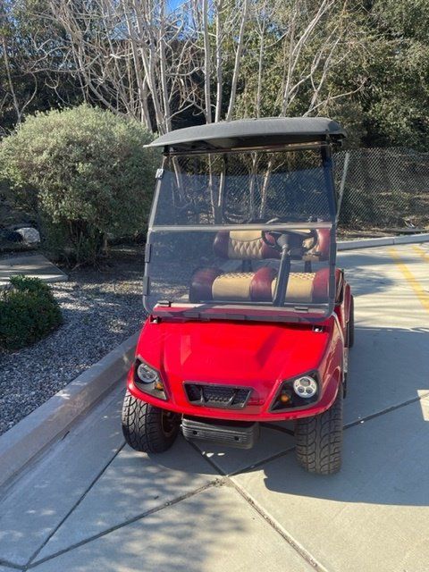 Beautiful golf cart #103