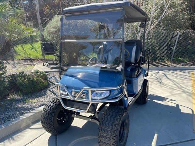 Beautiful golf cart #114