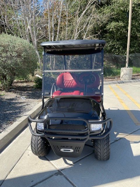 Beautiful golf cart #116