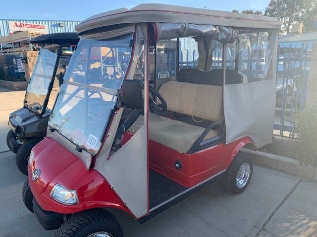 Beautiful golf cart #40