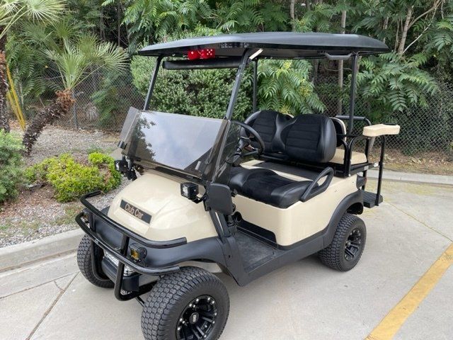 Beautiful golf cart #68