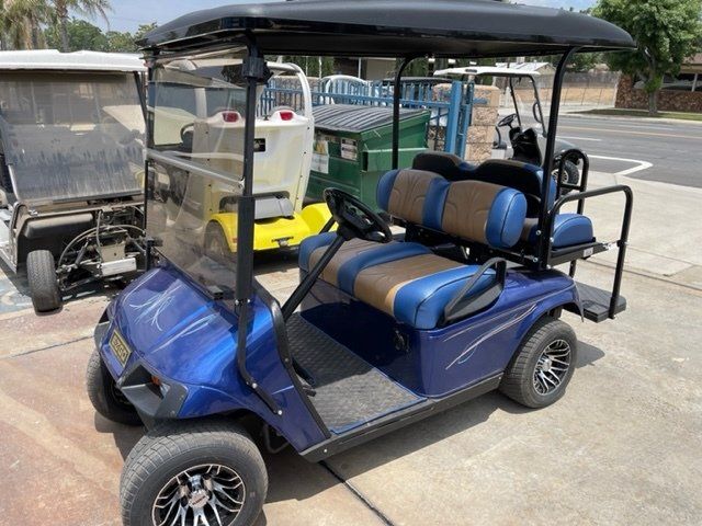 Beautiful golf cart #69
