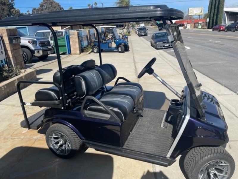 green golf cart2