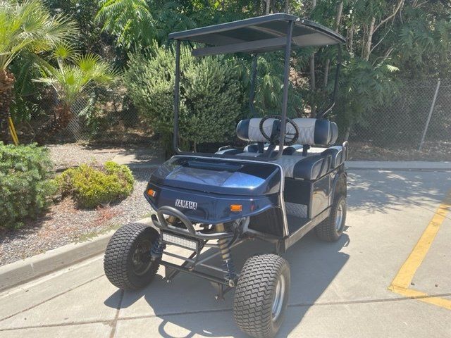 Beautiful golf cart #72