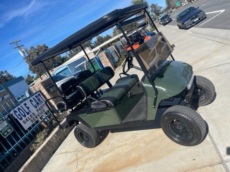 green golf cart
