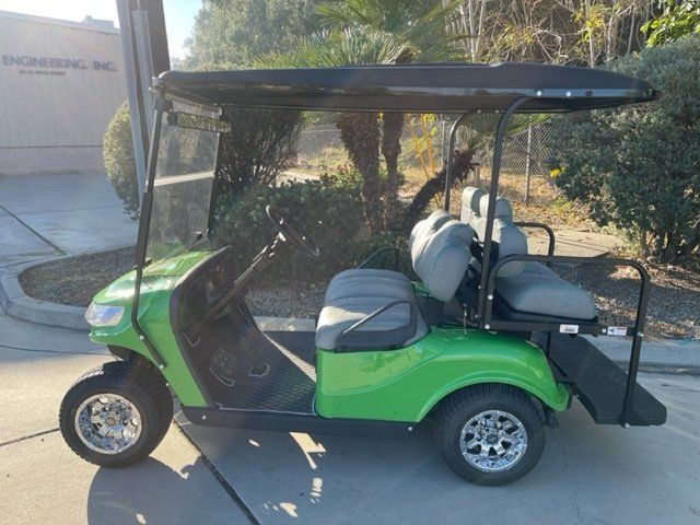 Beautiful golf cart #95