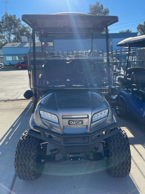 Beautiful golf cart #100