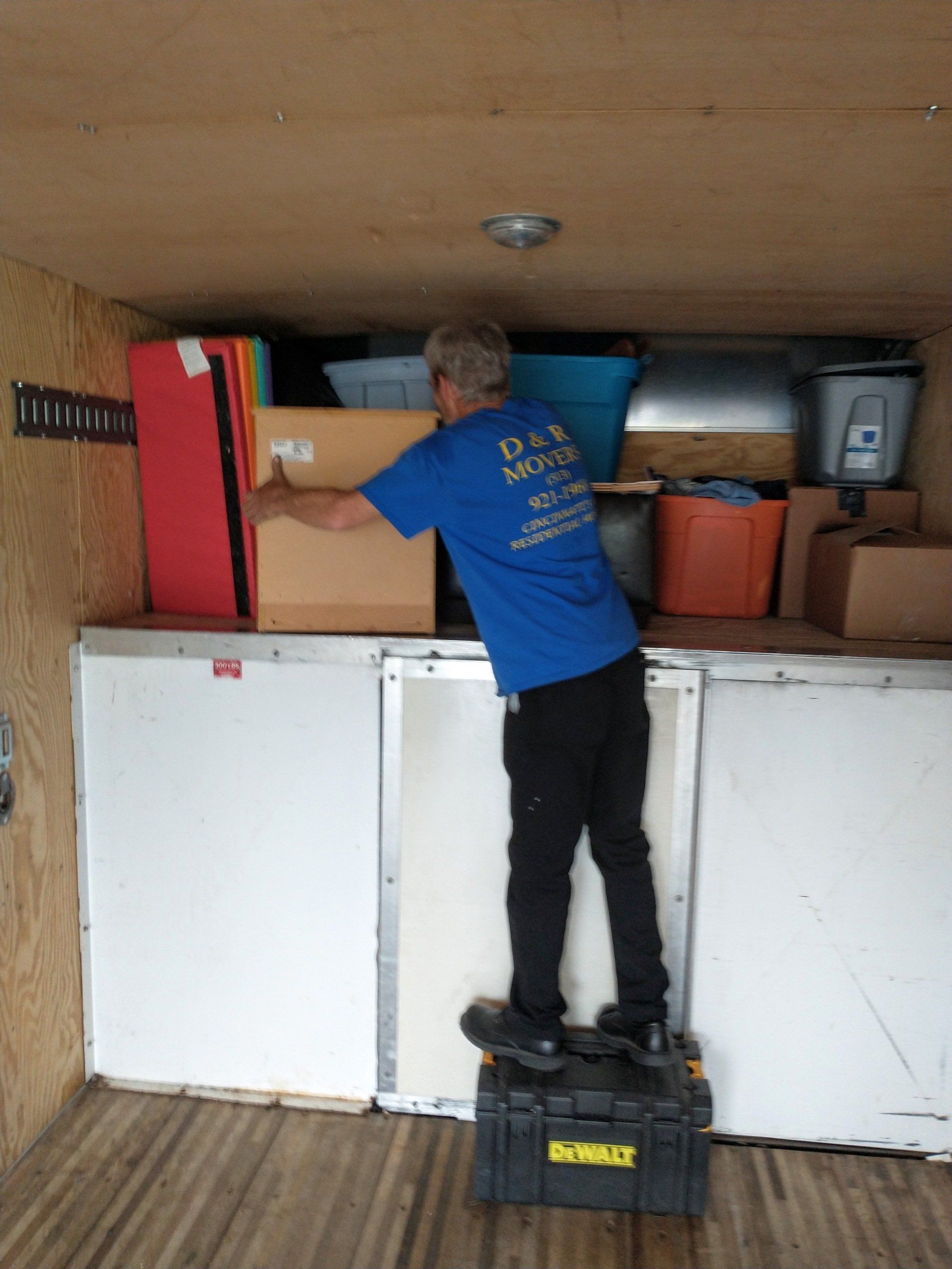 Optimize Your Time By Hiring Movers When Moving For Your Employer