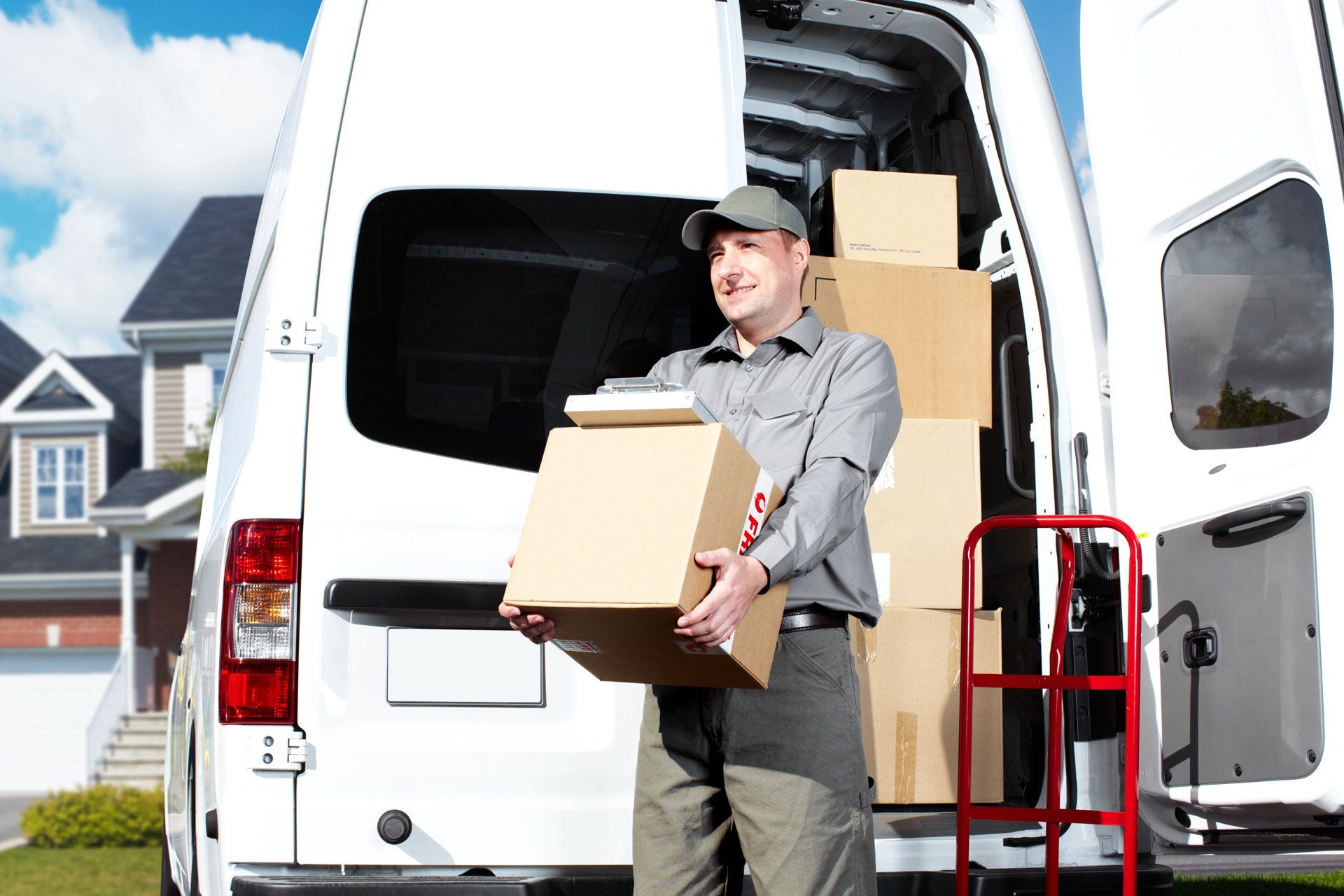 relocation specialist D & R Movers