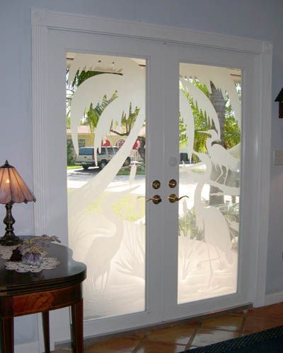 A door with a picture of a bird on it