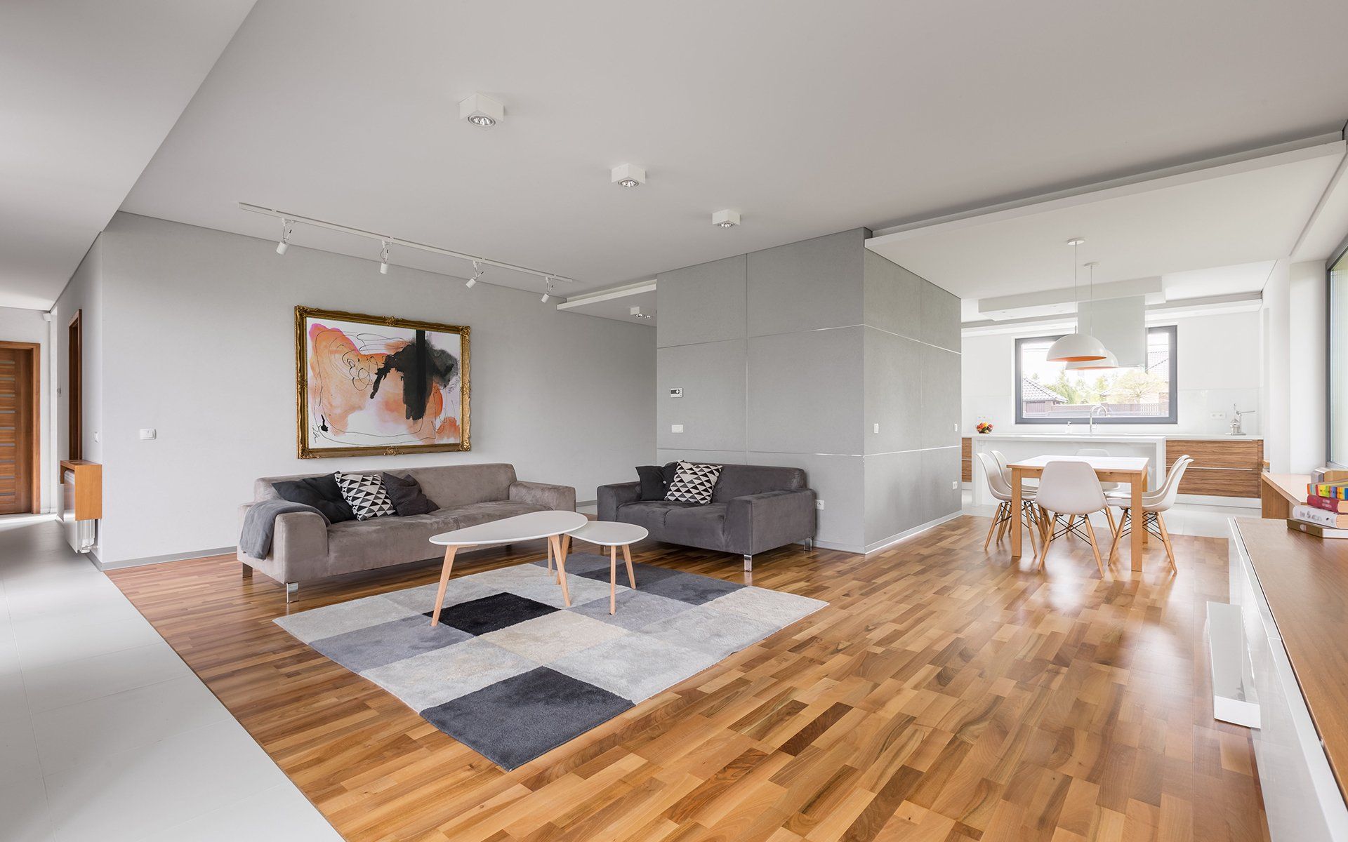 Decorative and Faux Painting