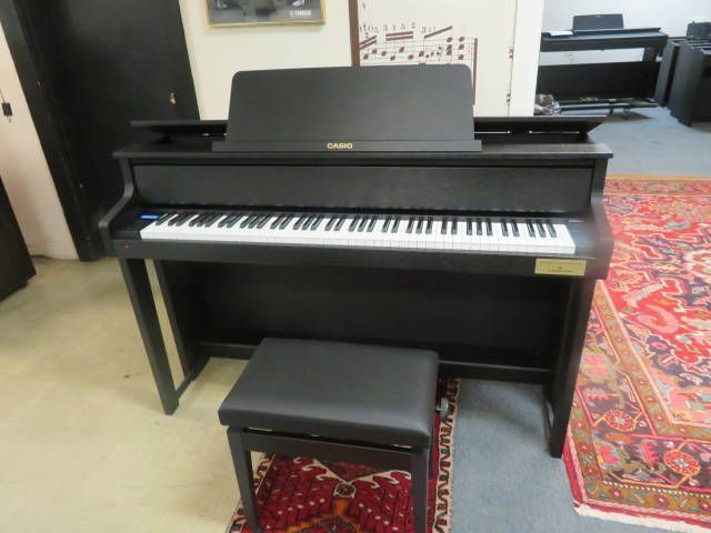 11673 - New German C. Bechstein Hybrid/Digital Piano Model GP-310