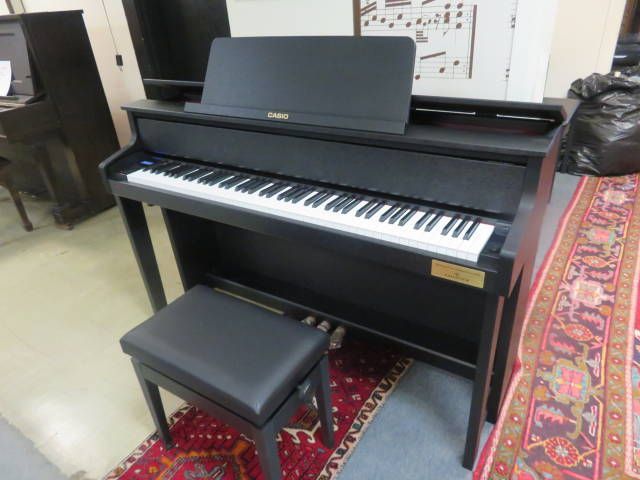 11673 - New German C. Bechstein Hybrid/Digital Piano Model GP-310