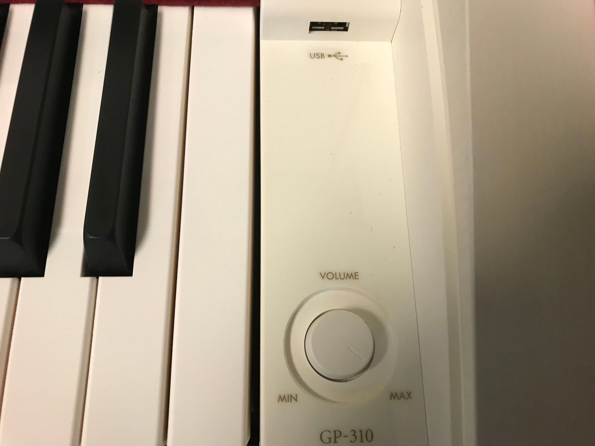 11699 - New German C. Bechstein Hybrid/Digital Piano Model GP-310