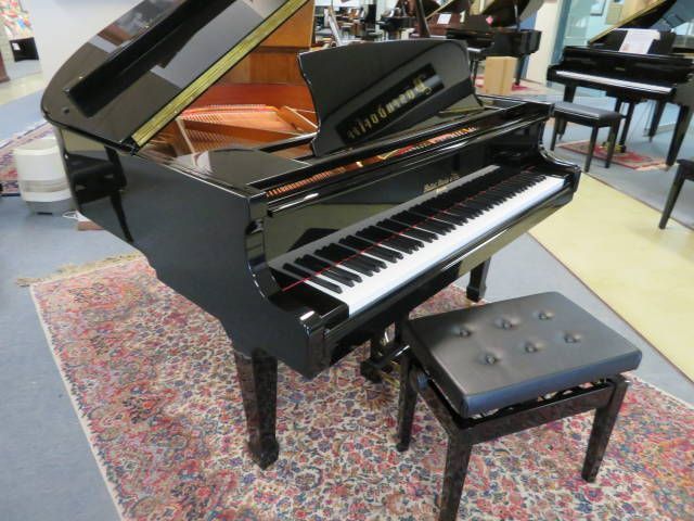 11621- New Hallet Davis Signature Series