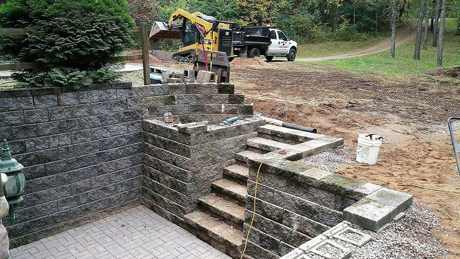 Retaining wall