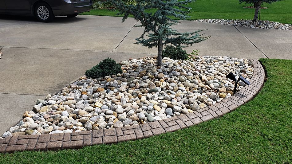 Landscape Curbing | The Curbing Edge, LLC | Middle Tennessee