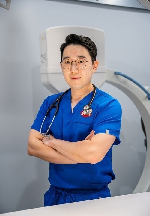 Dr. La