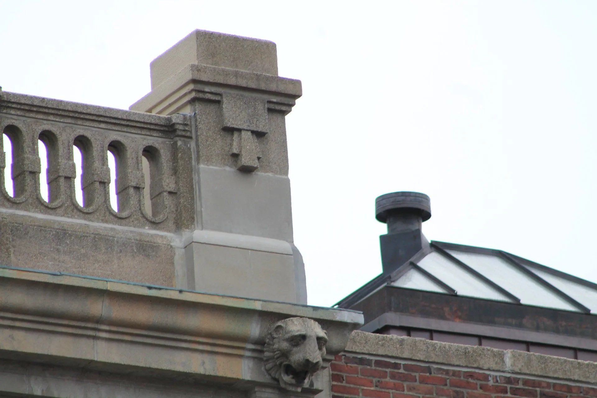 Building's rooftop corner