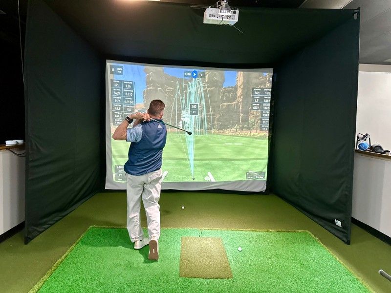 Tee It Up Indoors - Photo 1