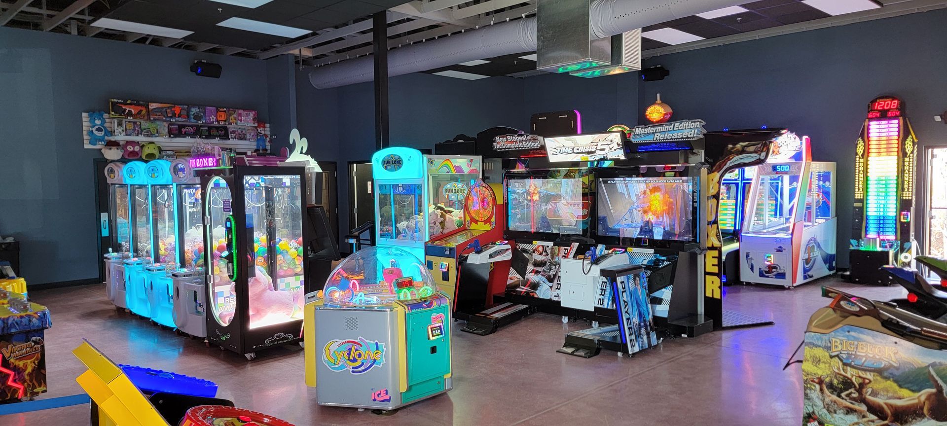 a large room filled with lots of arcade games