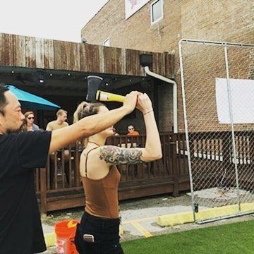 Mobile axe throwing services