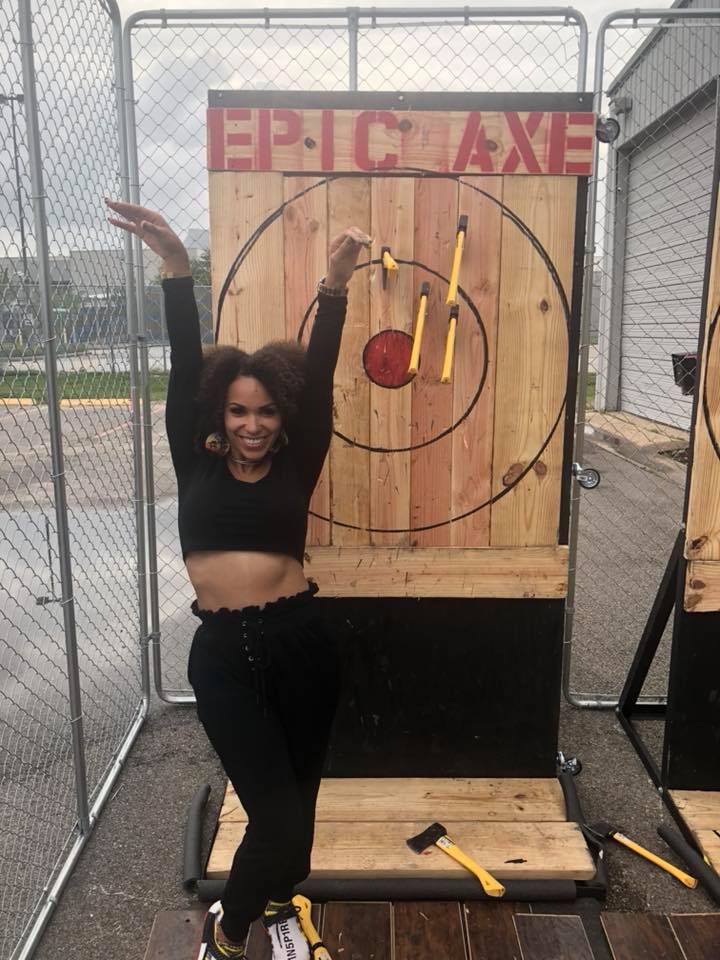 Mobile axe throwing services