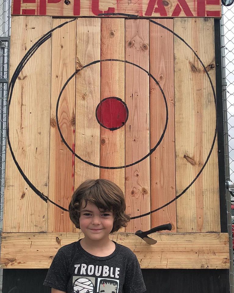 Mobile axe throwing services
