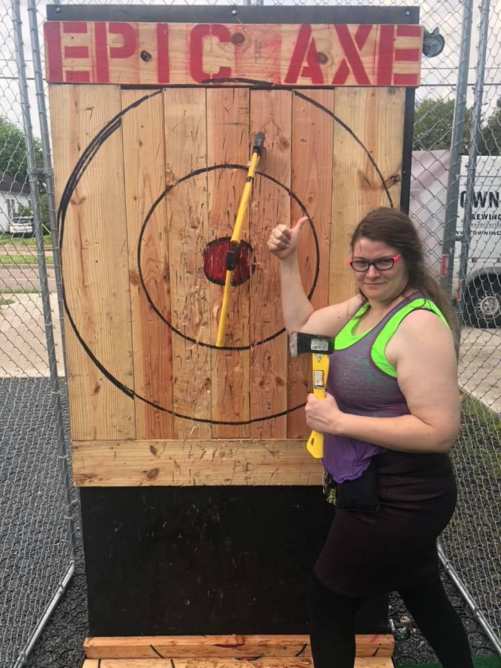 Mobile axe throwing services