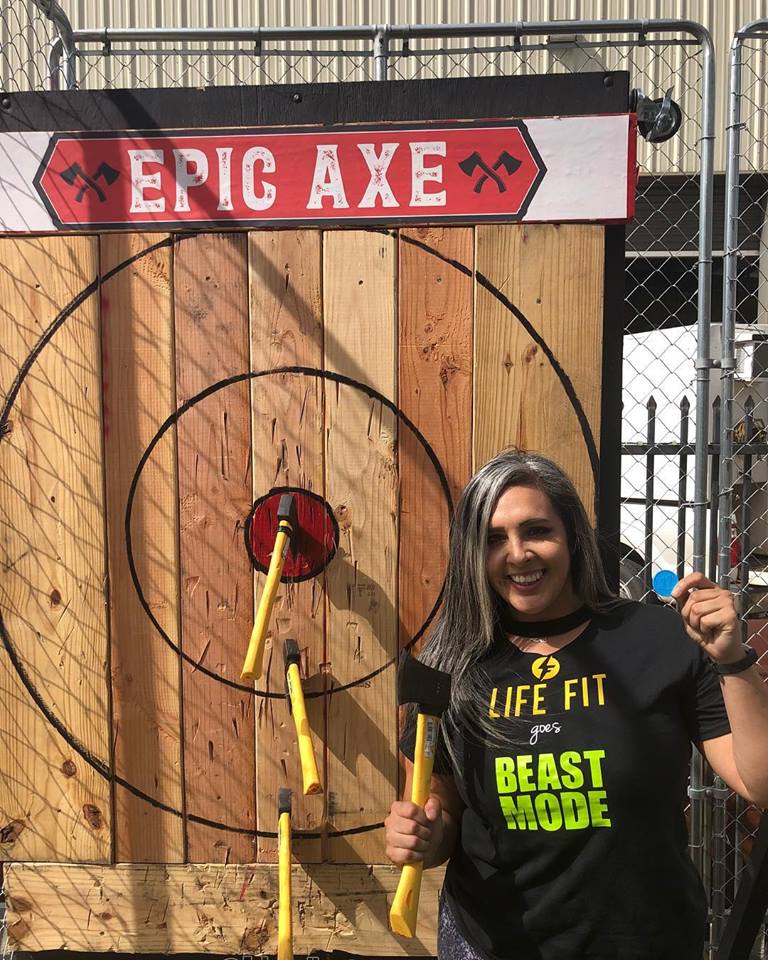 Mobile axe throwing services