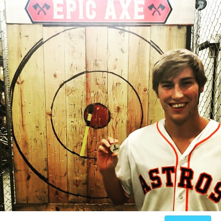 Mobile axe throwing services