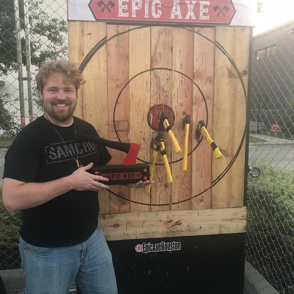 Mobile axe throwing services